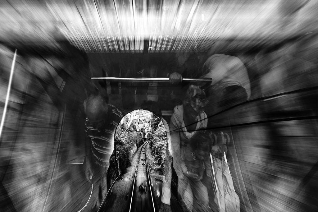 Train by cuco de frutos